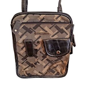 Jaclyn Smith Crossbody Bag Purse Gray Black Geometric Design 9"H 7.5"W 32"straps